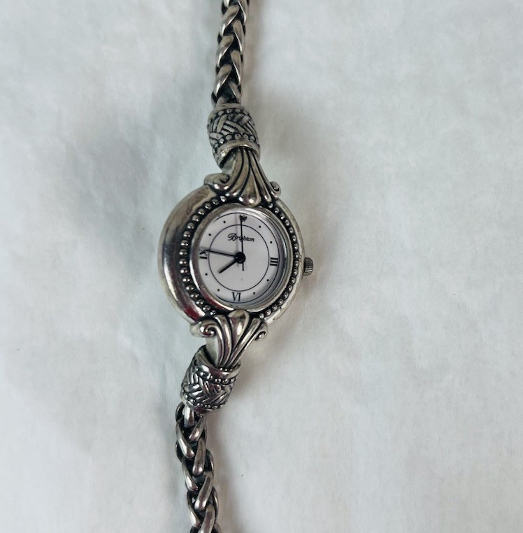 vtg retired brighton calgary silver tone watch braided toggle clasp new battery Brighton CALGARY Silver Braided Chain Round Face Toggle  main image 2