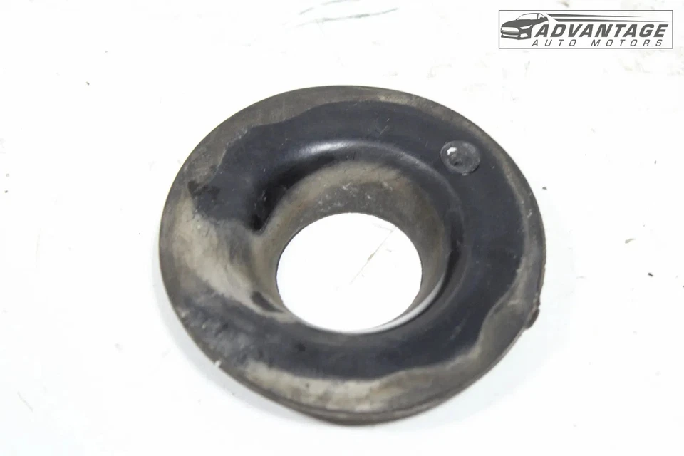 Toyota Corolla 2019-2025 tracción delantera trasero izquierdo o derecho muelle helicoidal aislador superior OEM Foto 2 de 4