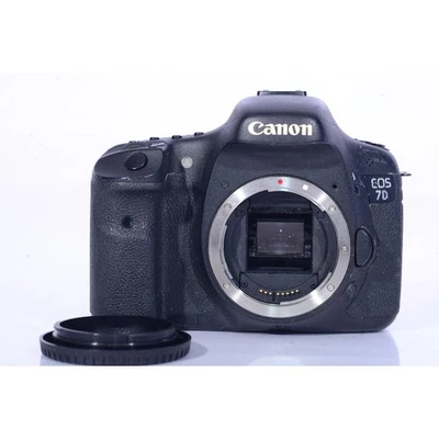 Canon EOS 7D - Digitalkamera - 28548 Auslösungen - DSLR Digital Camera Body - Bild 1 von 4