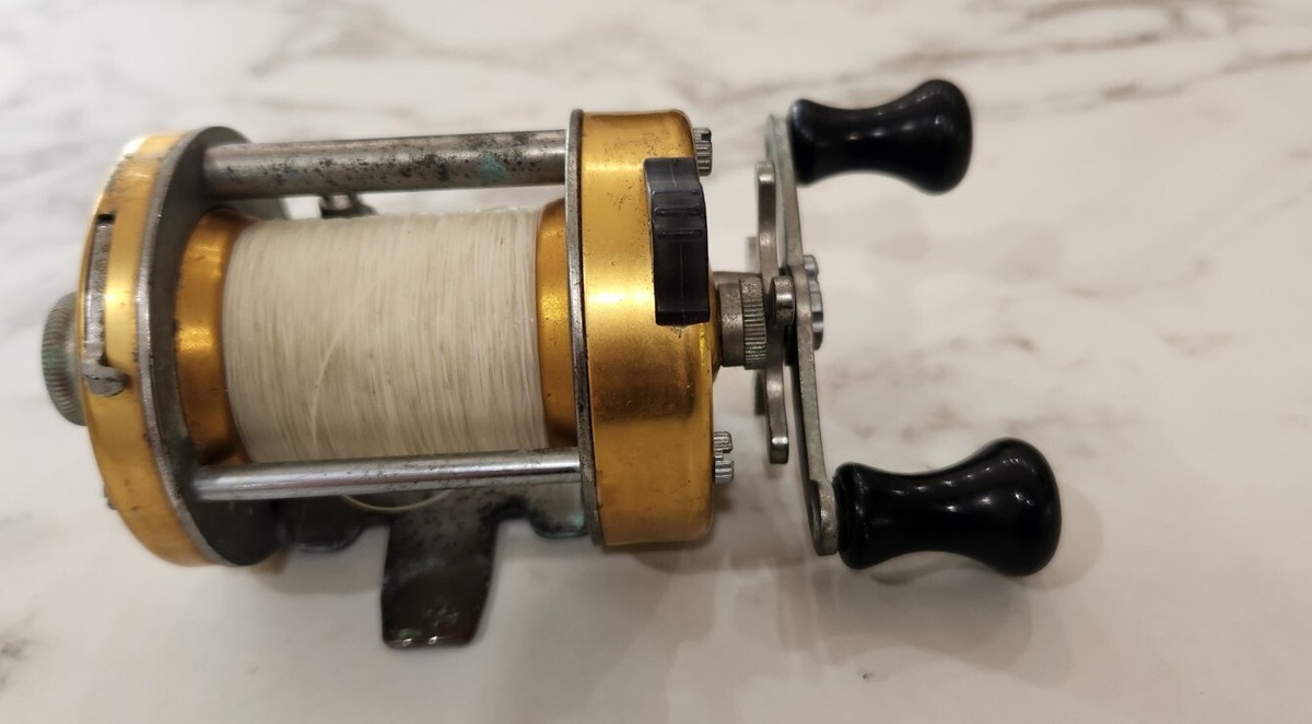 Penn 940 Levelmatic Ball Bearings Baitcasting Fishing Reel