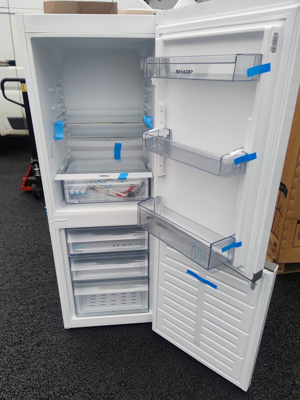 Réfrigérateur Combiné Sharp SJBB02DTXWF de 230L en Blanc