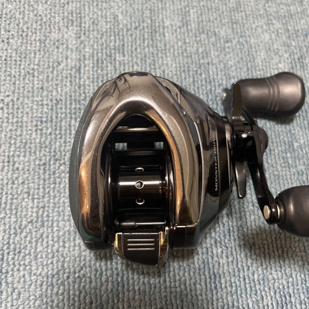 Shimano 18 Antares DC MD XG 7.8:1 Right Handle BaitCasting Reel