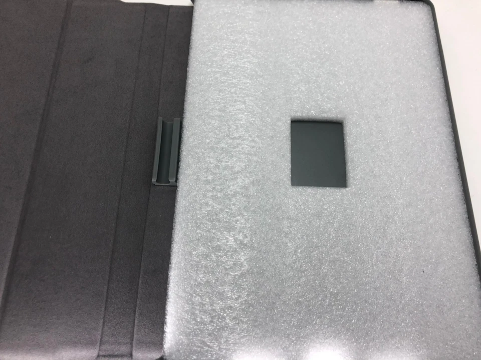 Incase Book Jacket Protective Case Stand for Apple ipad pro 9.7" Ipad air 2 gray - Image 4 of 4