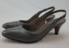 1980's Hush Puppies- Gray Slingback Heels- Size 8.5 N in Vintage Box