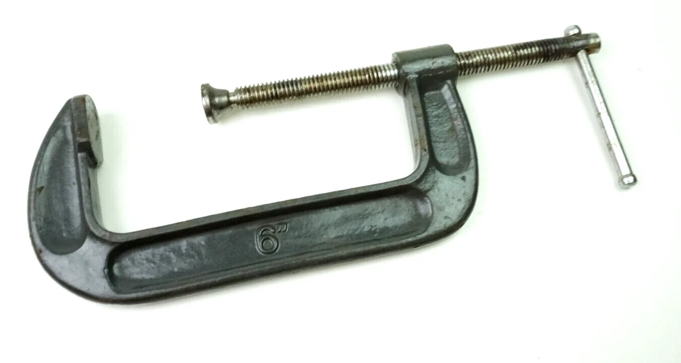 Abrazadera C AmPro 6" Foto 4 de 4