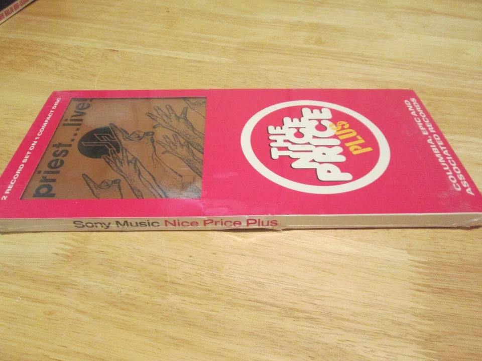 Judas Priest - Priest ... Live Rare Longbox Hard To Find Foto 3 de 4