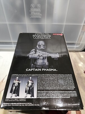 Kotobukiya ArtFX+ Star Wars Captain Phasma 1/10 Scale Pre-Painted