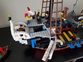 Vintage LEGO Pirates set 6289 Red Beard Runner (no box, missing piece)