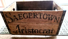 Vintage  Saegertown Aristocrat Ginger Ale PA Company Wood Beverage Crate Case