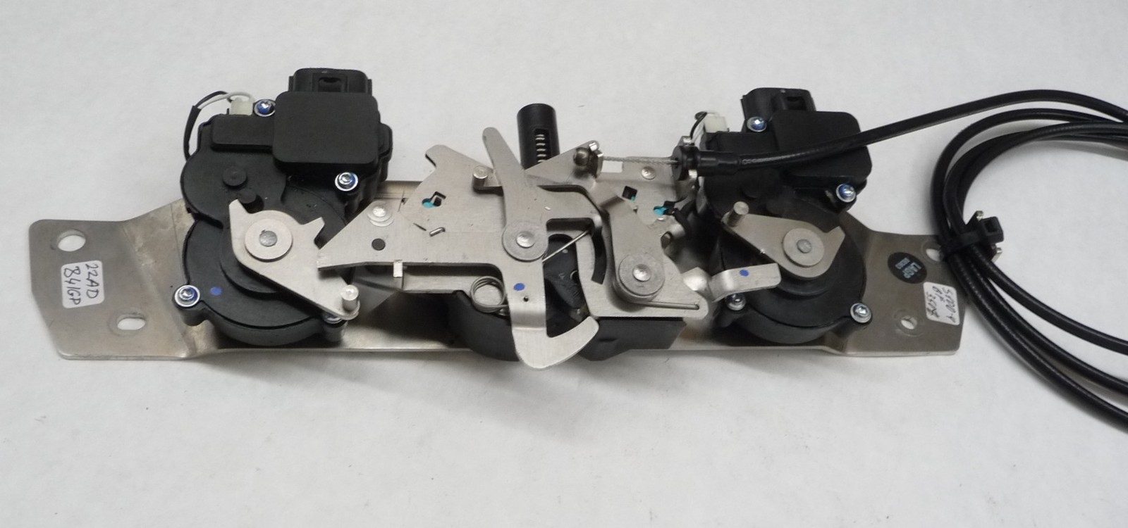 2019-2021 McLaren 600T Hood Bonnet Primary Lock Latch w/ Cable 22AD841GP01 OEM