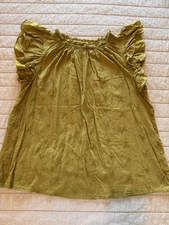 Universal Thread XS olive green embroidered flutter sleeve blouse