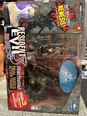 Resident Evil 3 Nemesis Jill Valentine vs Brain Sucker Figure Set Series 3 Moby