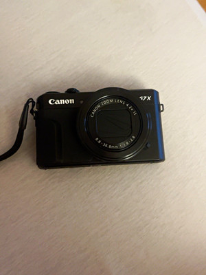 Canon PowerShot G7 X Mark II 20,1MP 4,2x Zoom 3'' WLAN Full HD Schwarz + OVP
