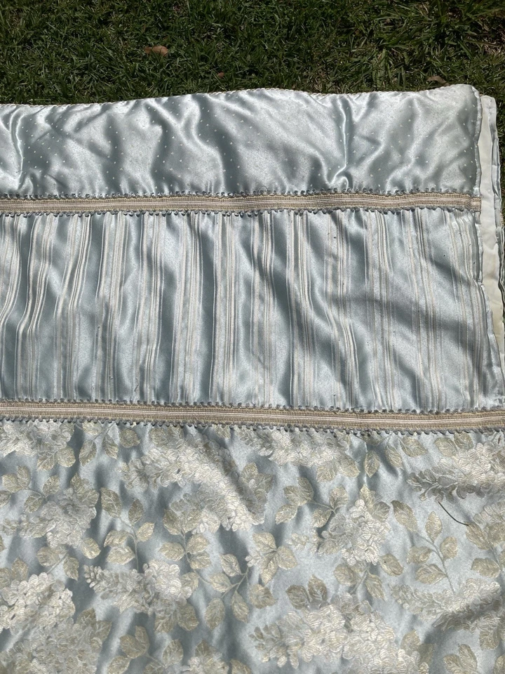 Edredón Cries I’ll Home De Colección King Azul Claro Jacquard Patrón Floral 2 Fundas Foto 4 de 4