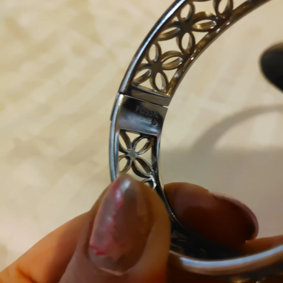 Brazalete Brazalete Filigrana Acero Inoxidable Marca Fossil Firmado Foto 2 de 4