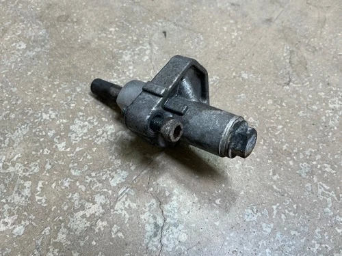 ADJUSTER ASSY, TENSIONER | Includes Item(s) 9 - 10