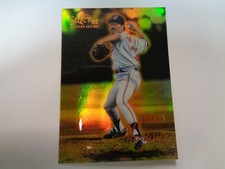 1995 Select Certified Edition Mirror Gold Dennis Martinez Card #86