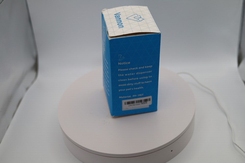 Pet Water Dispenser Vannon New In Box Dog/Cat/Rabbit eBay