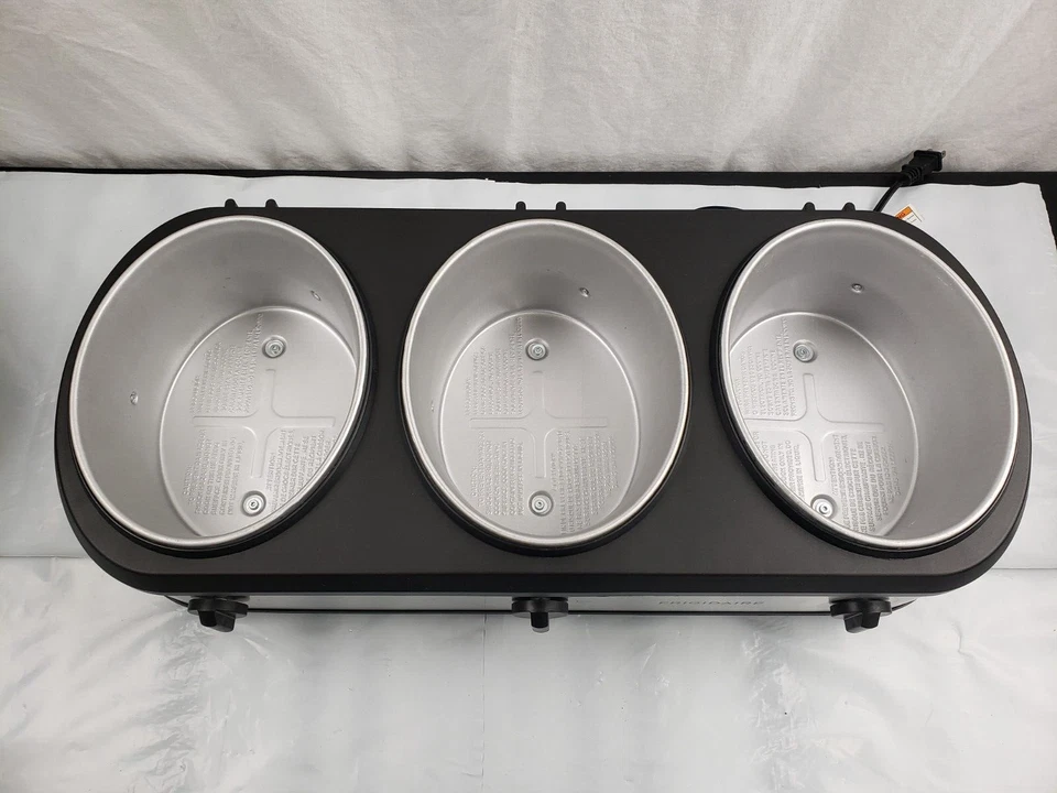New FRIGIDAIRE Stainless 3-2.5qt Pot Slow Cooker Buffet Server Food Warmer -READ - Image 3 of 4