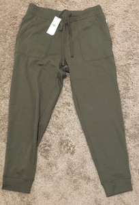 olive green men uggs