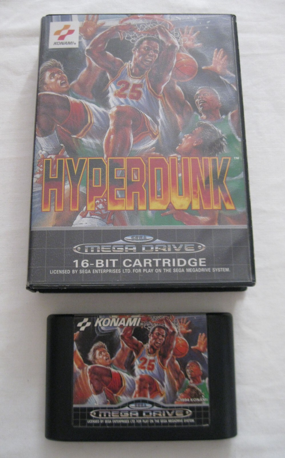 hyperdunk konami  authentique version originale sega megadrive