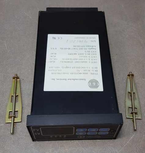 C&D Semiconductor Services, Inc. Controlador de temperatura. Tipo SRM-48Q/10-001.13- - Imagen 1 de 8