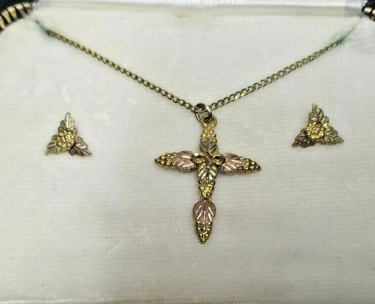 FL Thorpe Black Hills Vintage 10k gold Cross on Chain & Earrings