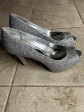 Nine West Women's Silver Glitter High Heels 8M
