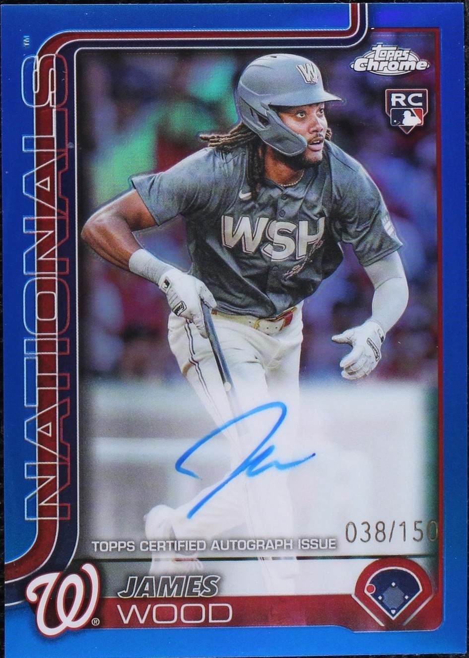 2025 Topps Chrome - Rookie Autographs James Wood #RA-JWO Blue 