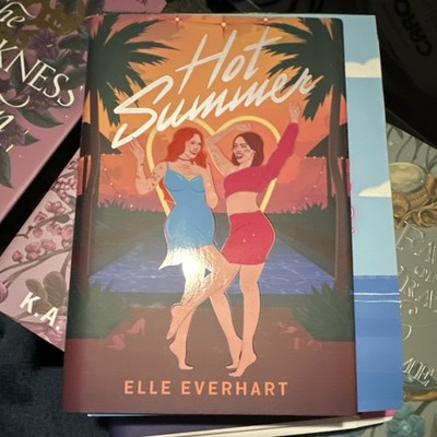 Hot Summer by Elle Everhart - SIGNED Exclusive Illumicrate Afterlight
