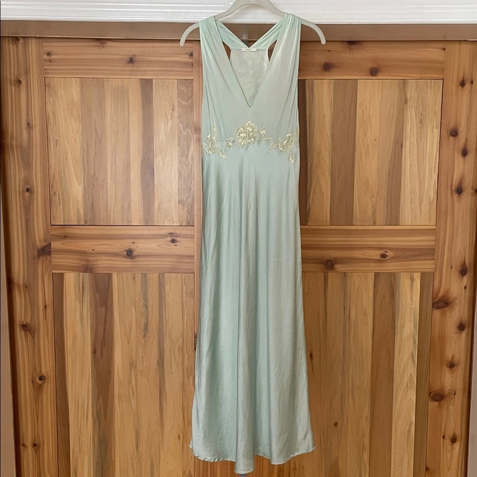 Vintage La Perla Green Silk Lace Nightgown Embroidered Slip Dress Size 3 Women’s - Image 2 of 4