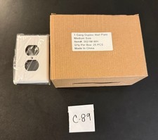 1-Gang White Duplex Outlet Plastic Wall Plate 25-Pack 