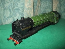 BACHMANN LNER A2 CLASS APPLE GREEN LOCO BODY ONLY - A H PEPPERCORN