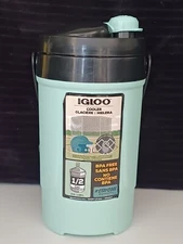 1 Count Igloo 1/2 Gal Stay Cool BPA Free Teal Blue Sport Chain Link Hook Cooler
