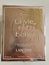 La Vie Est Belle Lancome L’ Eau de Parfum Spray 1 oz 30 ml, New in box, Wrapped