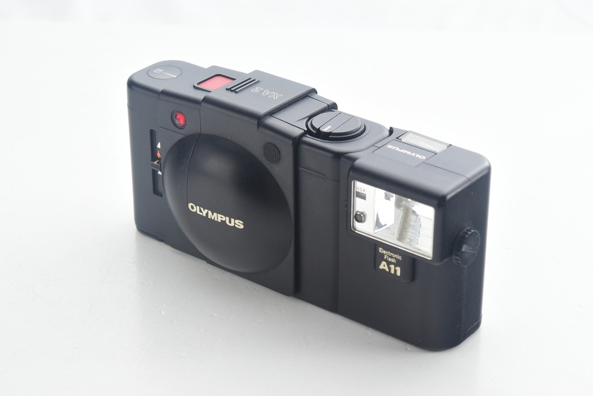New light shiels [Near MINT] Olympus XA2 Point Shoot Film