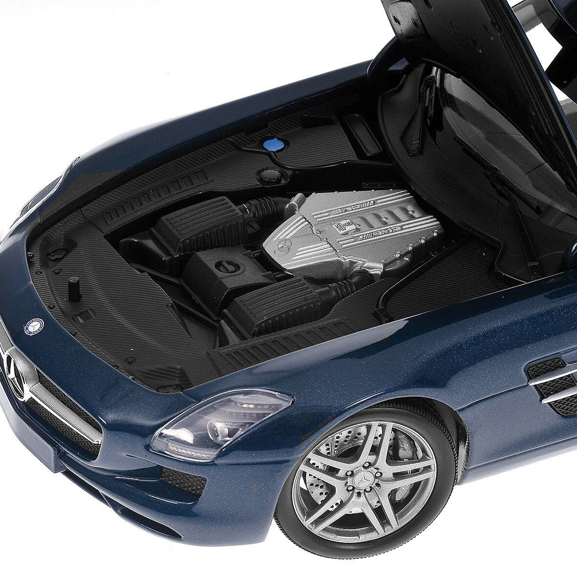 1/18 MB SLS AMG ダークブルー ミニチャンプス Minichamps 1/18 Mercedes Benz SLS AMG C197 2010 Blue