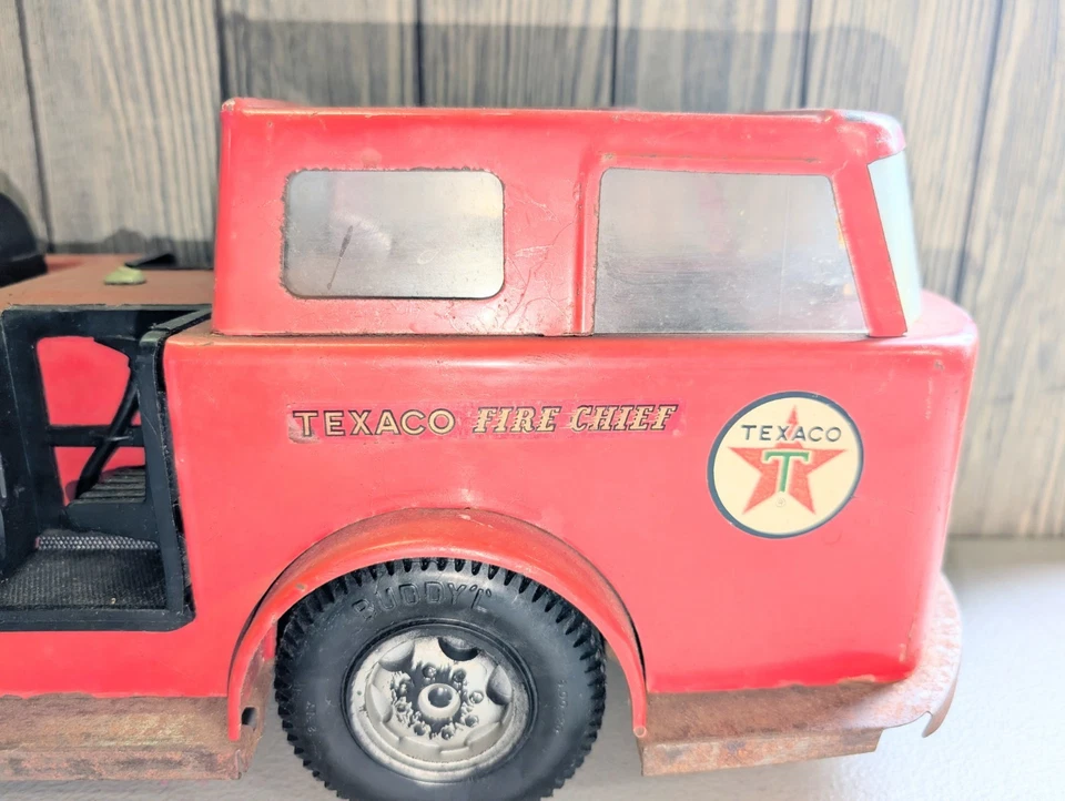 Camión de bomberos vintage Texaco Buddy L de acero Foto 2 de 4