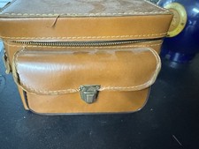 Tower T-185 Non Reflex 8mm Movie Camera Silver with Case and Accessories