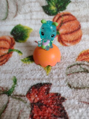 Hatchimals Season 4 HATCH BRIGHT BEEBULL Rare with Pink Wings Garden Family