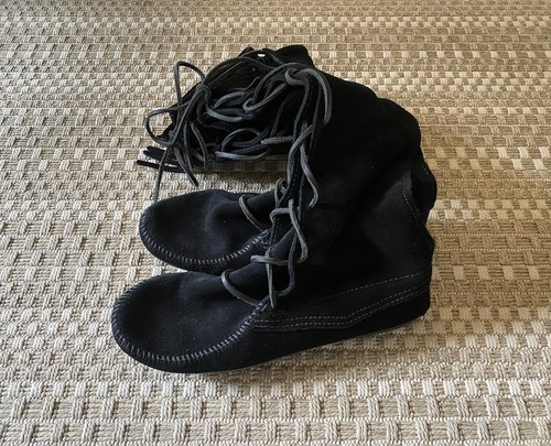 MINNETONKA 1429 Negro Gamuza Hasta la Rodilla Cordones Flecos Mocasines Botas Altas - 10 - Imagen 2 de 7