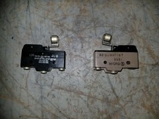 Variety Lot of 2 Micro Switch, BZ-2RW82262T, BZ-2AW8222T