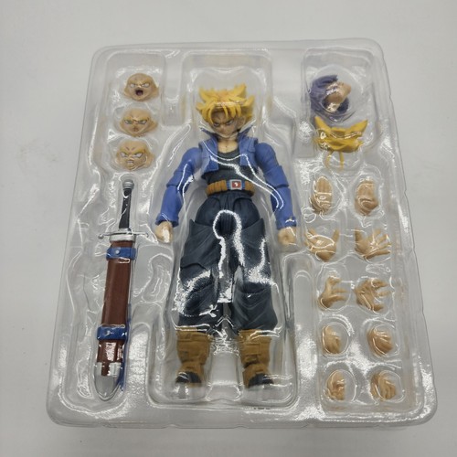 S.H. Figuarts Dragon Ball Z Super Saiyan Trunks Boy From Future - New KO Ver