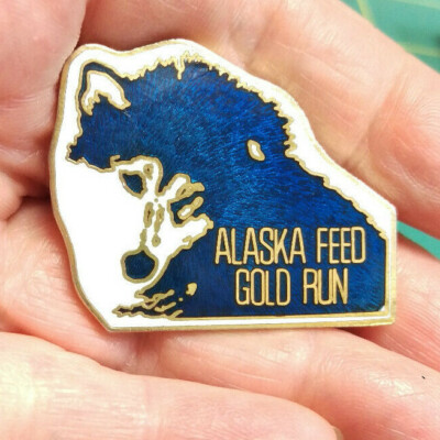 Alaska Pin - Alaska Feed Gold Run Tie Tac Lapel Hat Scarf Pin with Husky - nice!