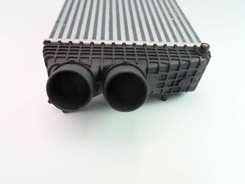 Maserati Ghibli Quattroporte Levante left driver side intercooler #839