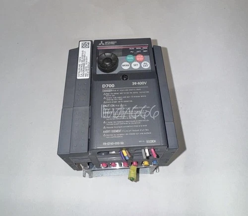 1PCS Mitsubishi FR-D740-050-NA D700 3HP VFD Inverter Drive 380-480V USED