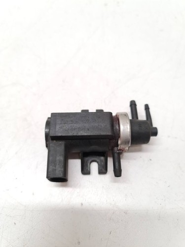 Audi A6 S6 C5 4B 2002 Diesel 132kW Turbolader Druckwandler Magnetventil SRO16069