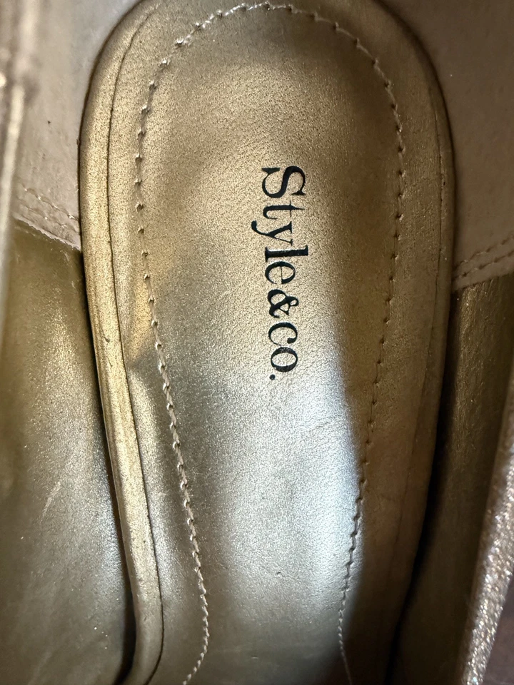 Zapatos de tacón de noche Style & Co Peep Toe Monaee pedrería dorada para mujer talla 8 Foto 3 de 4