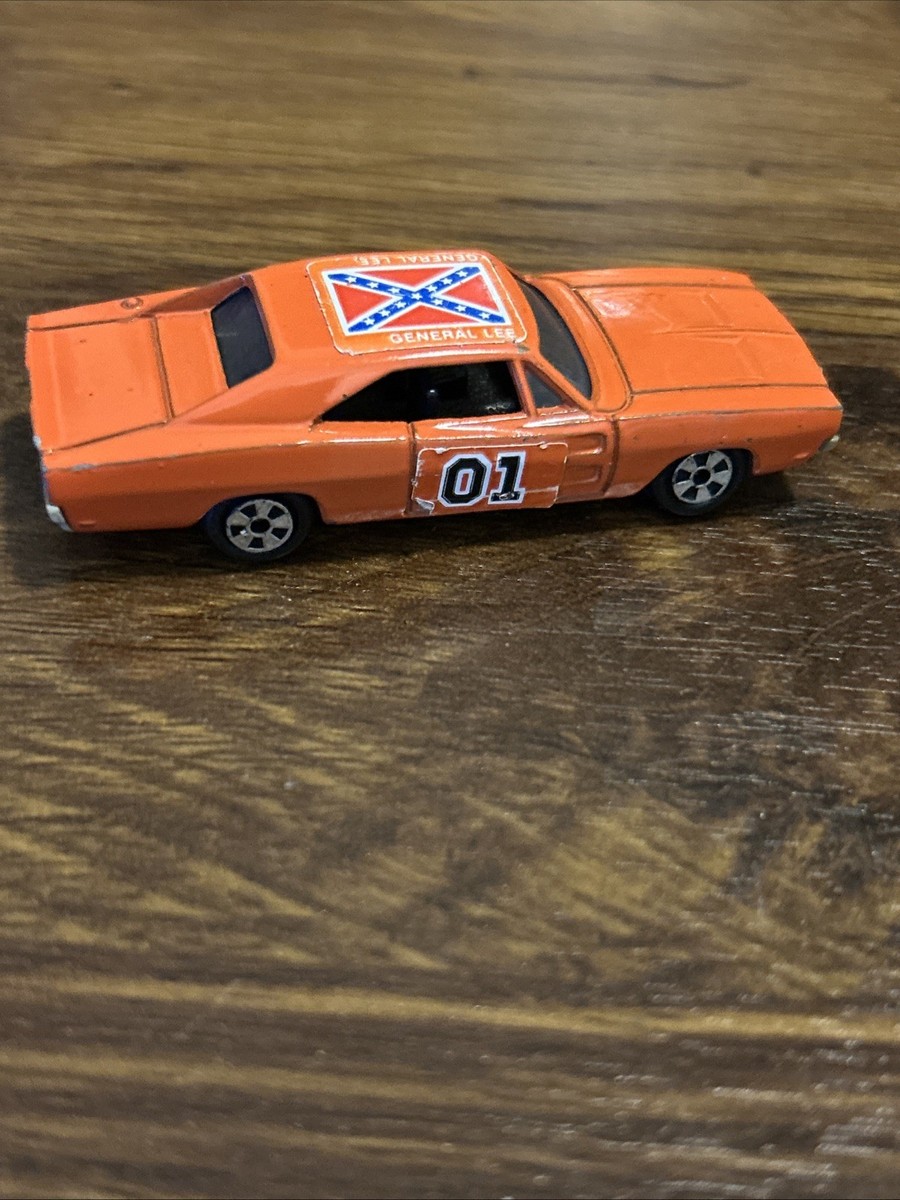 VINTAGE 1981 ERTL THE DUKES OF HAZZARD GENERAL LEE 69 DODGE