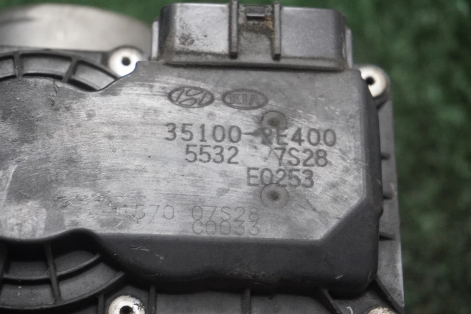 2016 2017 年起亚 Forte 1.8L 发动机 TROTTTLE 车身 原始设备制造商 91K 英里 351002E400 — 第 4/4 张图片